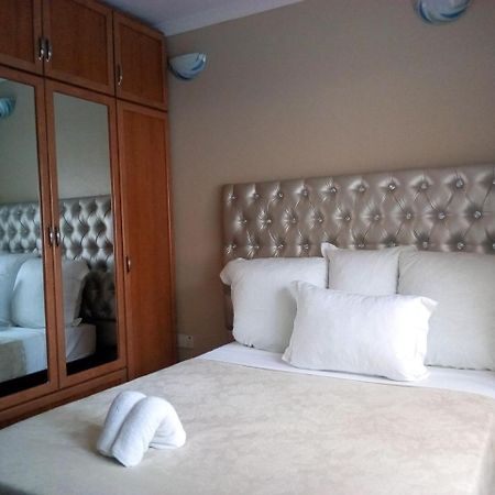 Zenith Lodge Lusaka Ngoại thất bức ảnh